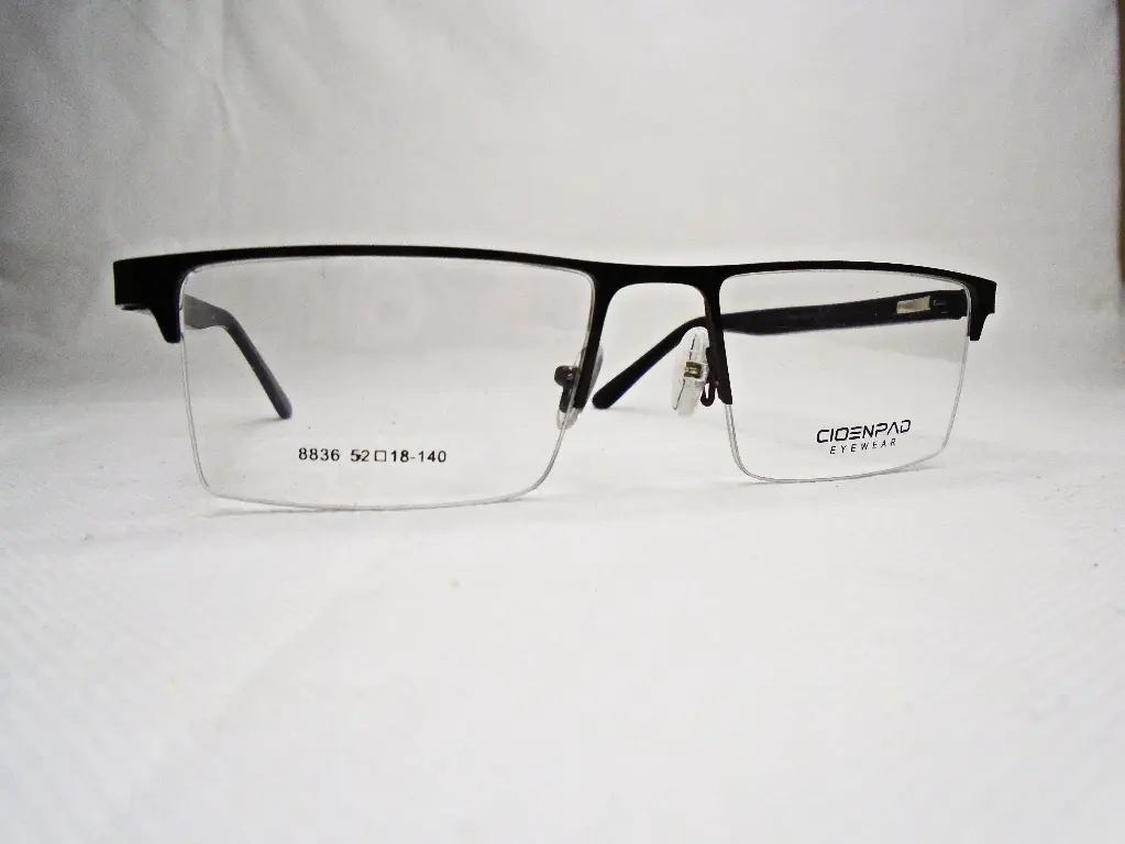  CIOENPAD Bifocal/Progresivo (52 -18-140)